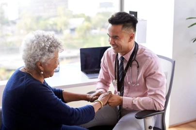 600737c0a213d11260cc3bc0_male-doctor-in-office-reassuring-senior-female-pat-BN2HLAP-p-1080.jpeg